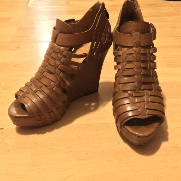 Vince Camuto Shoes - Vince Camuto wedge heels